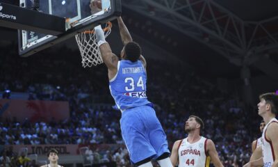 Greece's Giannis Antetokounmpo dunks the ball during the Eurobasket, European Basketball Championship Group C match between Spain and Greece at Spyros Kyprianou Arena, in Limassol, Cyprus, Thursday, Sept. 4, 2025. (AP Photo/Sakis Savvides)