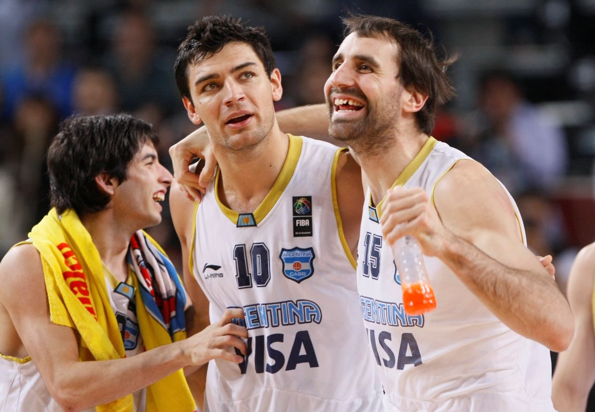 Luis Cequeira Sekeira , Carlos Delfino Karlos , Federico Kammerichs Kameriks kosarkas Argentine na utakmici FIBA Svetskog prvenstva 2010 protiv Brazila u hali Sinan Erdem, Istanbul, Turska radost 07.09.2010. godine Foto: Marko Metlas