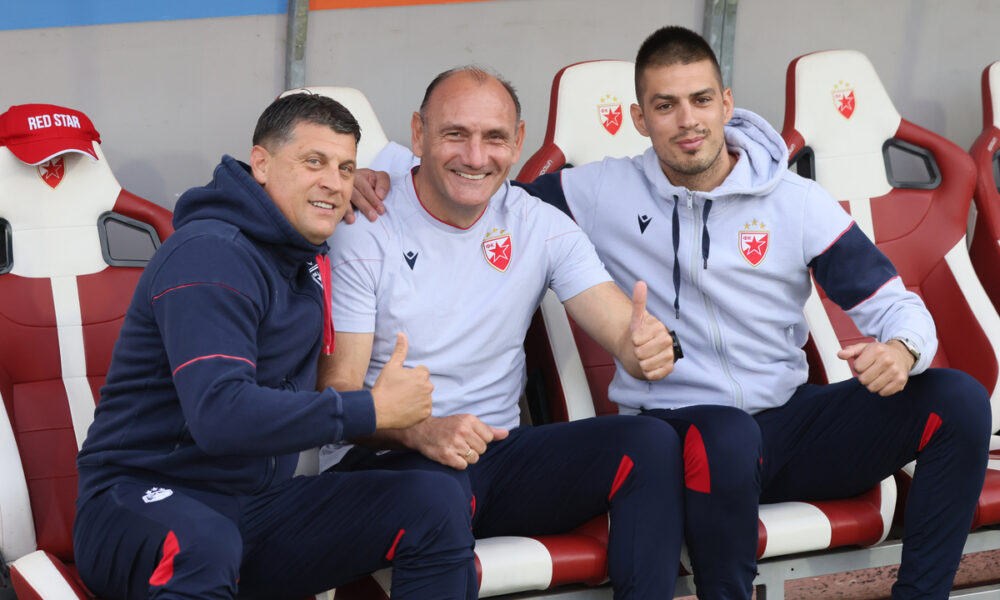 VLADAN MILOJEVIC trener, NEBOJSA MILOSEVIC pomocni trener, VUJADIN SAVIC pomocni trener fudbalera Crvene zvezde na utakmici Superlige Prvenstva Srbije protiv Cukarickog na stadionu Rajka Mitica, Beograd, 25.05.2024. godine Foto: Marko Metlas Fudbal, Crvena zvezda, Superliga Prvenstvo Srbije, Cukaricki