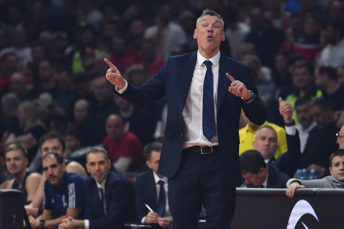SARUNAS JASIKEVICIUS trener kosarkasa Fenerbahcea Istanbul na utakmici Evrolige protiv Crvene zvezde u hali Beogradska arena, Beograd 15.01.2025. godine Foto: Marko Metlas Kosarka, Crvena zvezda, Evroliga, Fenerbahce Istanbul