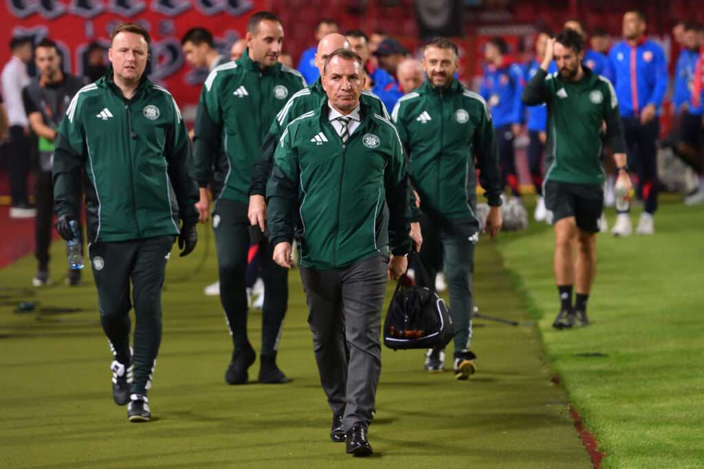 BRENDAN RODGERS Brendan Rodzers trener fudbalera Crvene zvezde na utakmici UEFA Lige Evropa protiv Seltika Glazgov na stadionu Rajko Mitic, Beograd 24.09.2025. godine Foto: Marko Metlas Fudbal, Crvena zvezda, UEFA Liga Evropa, Seltik Glazgov