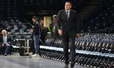 ZORAN SAVIC sportski direktor kosarkasa Partizana na utakmici Evrolige protiv Armanija u hali Beogradska Arena, Beograd 02.10.2025. godine Foto: Ivica Veselinov / MN PRESS KOSARKA, BASKETBALL, EVROLIGA, EUROLEAGUE, PARTIZAN, ARMANI MILANO