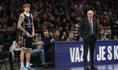 ZELJKO OBRADOVIC trener i MIIKKA MUURINEN Mika Murinen kosarkas Partizana na utakmici ABA lige protiv Krke u hali Beogradska Arena, Beograd 06.10.2025. godine Foto: Ivica Veselinov / MN PRESS KOSARKA, BASKETBALL, ABA LIGA, ABA LEAGUE, JADRANSKA LIGA, ADRIATIC LEAGUE, KK PARTIZAN, KRKA NOVO MESTO