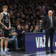 ZELJKO OBRADOVIC trener i MIIKKA MUURINEN Mika Murinen kosarkas Partizana na utakmici ABA lige protiv Krke u hali Beogradska Arena, Beograd 06.10.2025. godine Foto: Ivica Veselinov / MN PRESS KOSARKA, BASKETBALL, ABA LIGA, ABA LEAGUE, JADRANSKA LIGA, ADRIATIC LEAGUE, KK PARTIZAN, KRKA NOVO MESTO