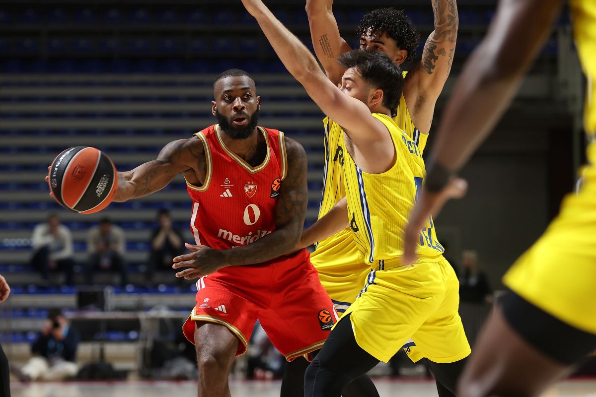 kosarkas Crvene Zvezde na utakmici Evrolige protiv Makabija u hali Aleksandar Nikolic, Beograd 30.10.2025. godine Foto: Ivica Veselinov / MN PRESS KOSARKA, BASKETBALL, EVROLIGA, EUROLEAGUE, CRVENA ZVEZDA, MACCABI TEL AVIV, MAKABI