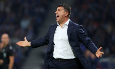 Red Star's head coach Vladan Milojevic reacts during the Europa League opening phase soccer match between FC Porto and Red Star Belgrade at the Dragao stadium in Porto, Portugal, Thursday, Oct. 2, 2025. (AP Photo/Luis Vieira)