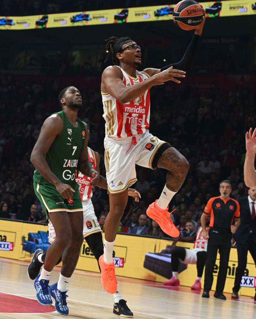 CRVENA ZVEZDA vs ZALGIRIS Beograd, 14.10.2025. foto: Nebojsa Parausic Kosarka, Evroliga, Crvena zvezda, Zalgiris