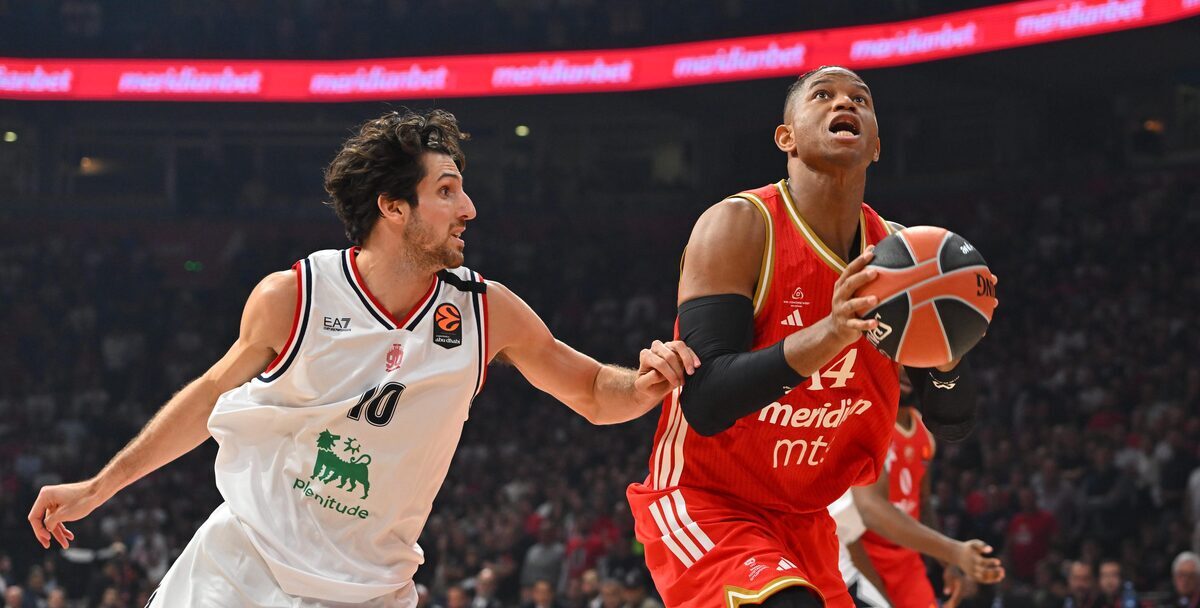 kosarkas Crvene zvezde na utakmici Evrolige protiv Armani Olimpija Milano u hali Beogradska arena, Beograd 30.09.2025. godine Foto: Marko Metlas Kosarka, Crvena zvezda, Evroliga, Armani Olimpija Milano