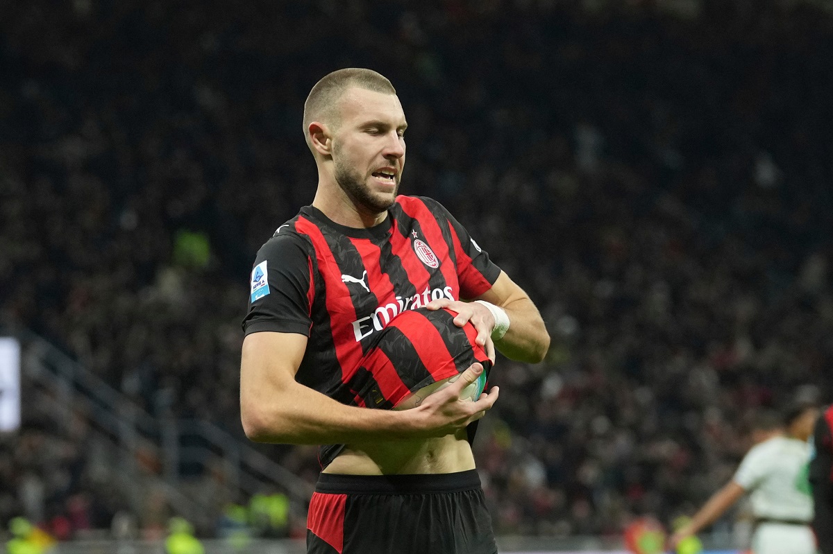 AC Milan's Strahinja Pavlovic celebrates after scoring the opening goal during the Serie A soccer match between AC Milan and Roma in Milan, Italy, Sunday, Nov. 2, 2025. (AP Photo/Antonio Calanni)