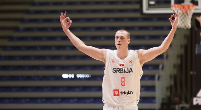 ALEN SMAILAGIC kosarkas reprezentacije Srbije na utakmici kvalifikacija za FIBA Svetsko prvenstvo 2023 protiv Letonije u hali Aleksandar Nikolic Pionir, Beograd 25.11.2021. godine Foto: Marko Metlas Kosarka, Srbija, Letonija, Kvalifikacije za Svetsko prvenstvo
