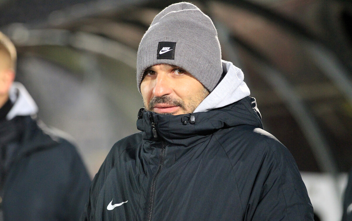 NENAD STOJAKOVIC, trener mladih fudbalera Partizana, na utakmici UEFA lige mladih, protiv Serifa, na stadionu JNA. Beograd, 28.11.2023. foto: MN Press / vm Fudbal, Mladi, Partizan, Serif