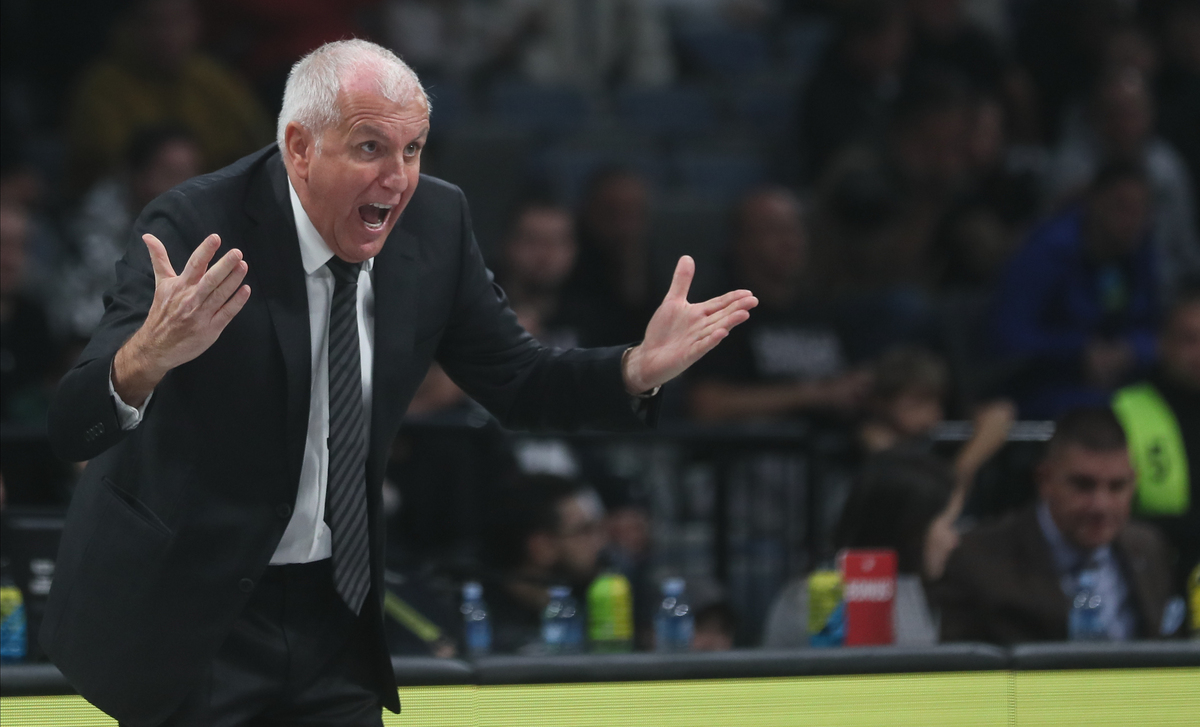 ZELIMIR OBRADOVIC ZELJKO trener kosarkasa Partizana na utakmici Jadranske ABA lige protiv FMP Zeleznika u hali Beogradska arena, Beograd 20.10.2025. godine Foto: MN PRESS Kosarka, Partizan, Jadranska ABA liga, FMP Zeleznik