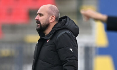 MLADEN ZIZOVIC trener Radinckog Kragujevac na utakmici Superlige Prvenstva Srbije protiv TSC Backa Topola na stadionu Cika Daca, Kragujevac 25.10.2025. godine Foto: Mladjan Ivanovic Fudbal, Superliga, Prvenstvo Srbije, Radnicki Kragujevac, TSC Backa Topola