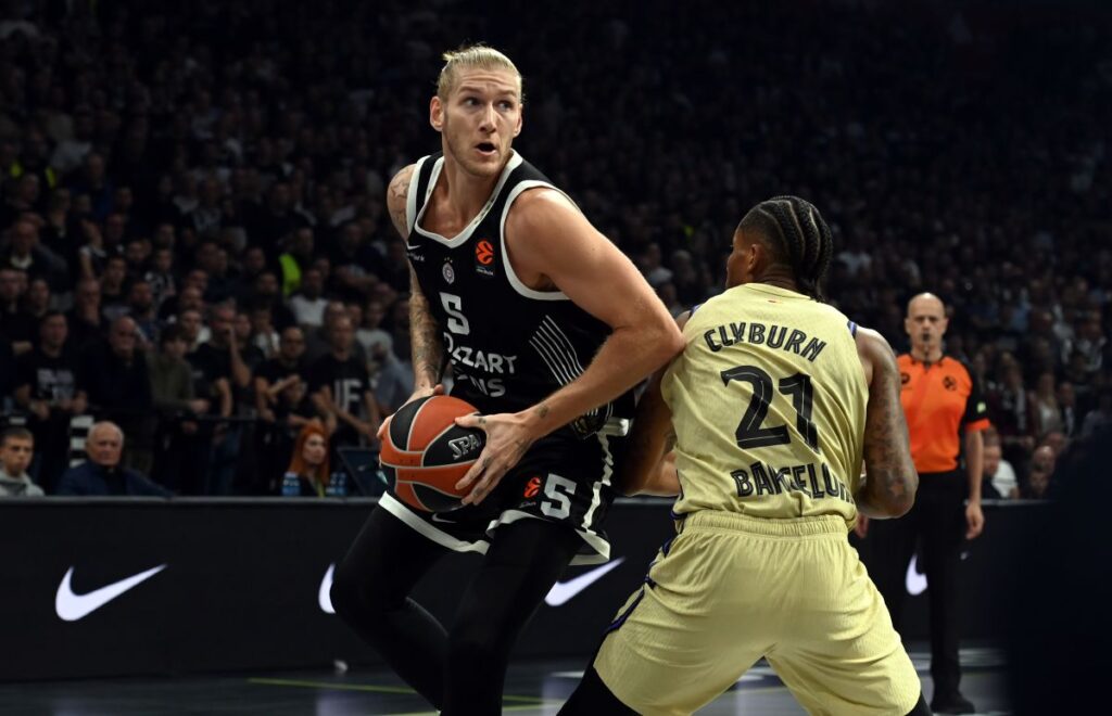 DYLAN OSETKOWSKI Dilan Osetkovski, kosarkas Partizana, na utakmici Evrolige protiv Barselone, u Beogradskoj areni. Beograd, 31.10.2025. foto: Nebojsa Parausic Kosarka, Evroliga, Partizan, Barselona