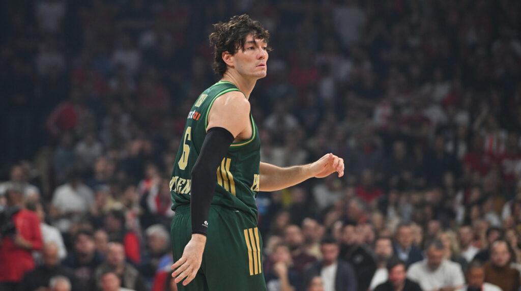 CEDI OSMAN kosarkas Crvene zvezde na utakmici Evrolige protiv Panatinaikosa Atina u hali Beogradska arena, Beograd 05.11.2025. godine Foto: Marko Metlas Kosarka, Crvena zvezda, Evroliga, Panatinaikos Atina