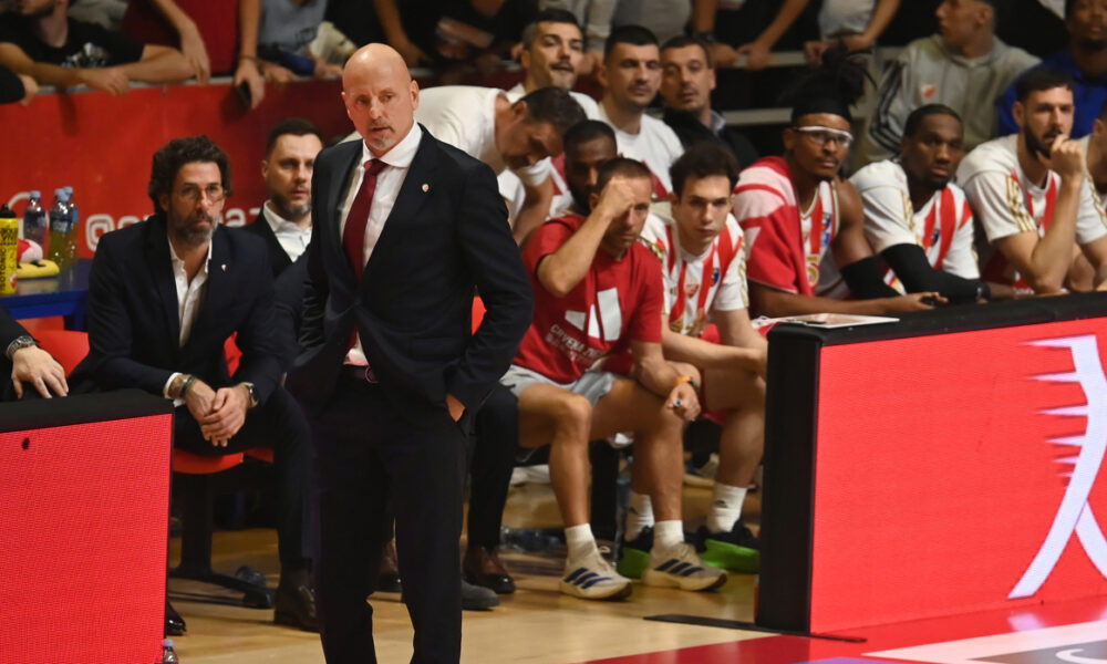 SASA OBRADOVIC, trener kosarkasa Crvene zvezde, na utakmici ABA lige protiv Buducnosti, u hali Aleksandar Nikolic. Beograd, 08.11.2025. foto: Nebojsa Parausic Kosarka, ABA League, Crvena zvezda, Buducnost