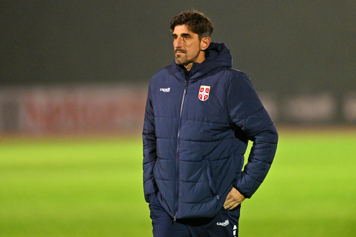 VELJKO PAUNOVIC selektor i trener fudbaleri reprezentacije Srbije trening u sportskom centru FSS, Stara Pazova 10.11.2025. godine Foto: Marko Metlas Fudbal, Srbija, Trening
