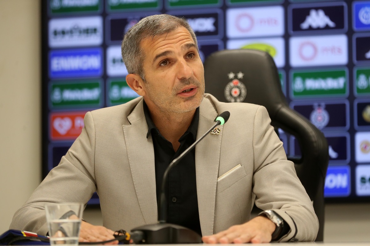 NENAD STOJAKOVIC novi trener fudbaler Partizana na stadionu Partizana, Beograd 08.03.2025. godine Foto: MN PRESS Fudbal, Partizan