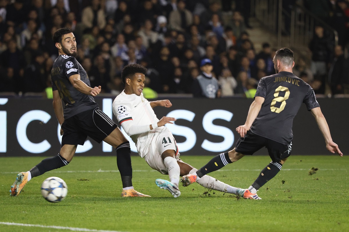 Chelsea's Estevao, center, scores his side's first goal during the Champions League opening phase soccer match between Qarabag and Chelsea in Baku, Azerbaijan, Wednesday, Nov. 5, 2025. (AP Photo)