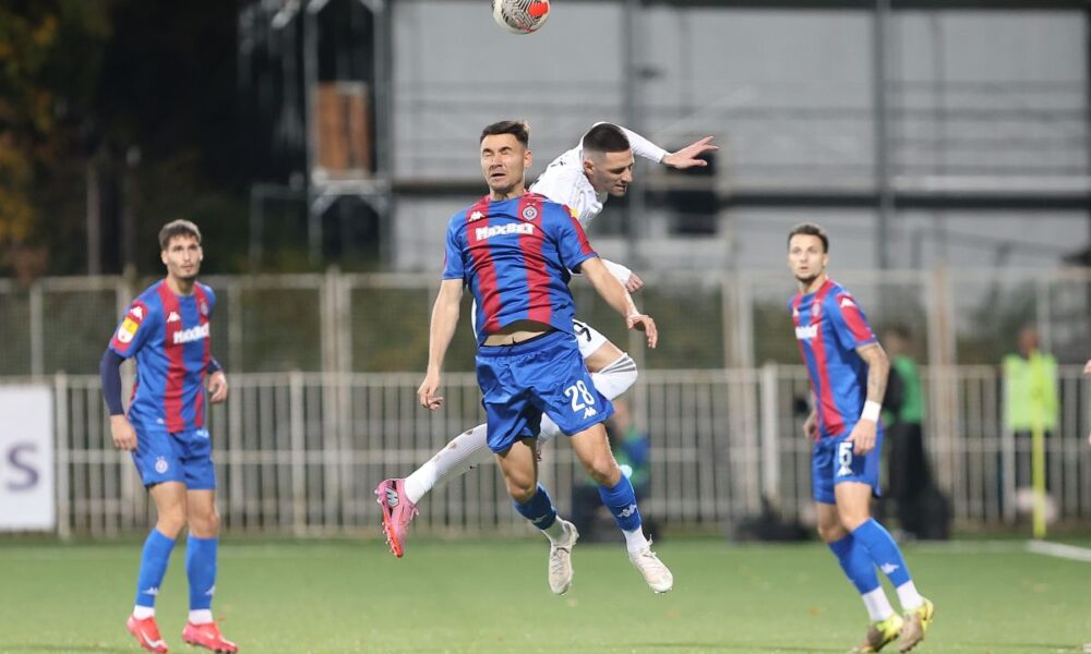 fudbaler Cukarickog na utakmici Mocart Superlige protiv Partizana na stadionu Cukarickog, Beograd 01.11.2025. godine Foto: Ivica Veselinov / MN PRESS FUDBAL, FOOTBALL, MOZZART SUPERLIGA, PRVENSTVO SRBIJE, NATIONAL CHAMPIONSHIP, FK CUKARICKI, FK PARTIZAN