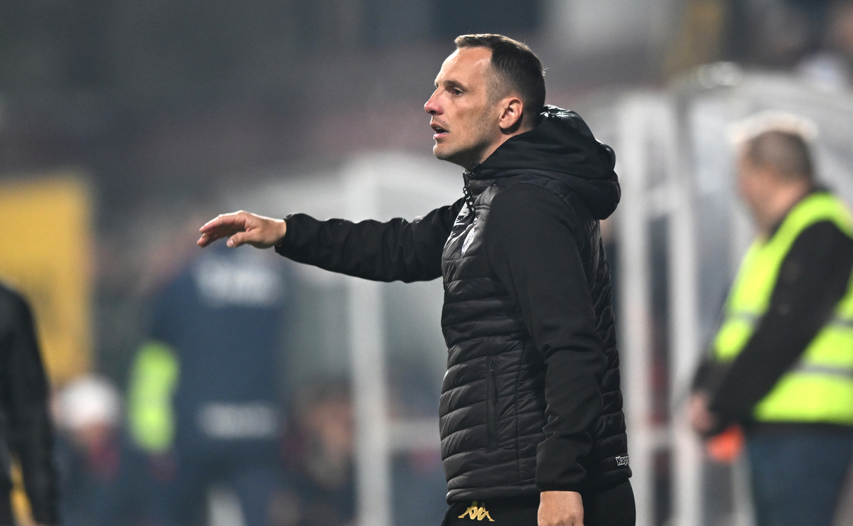 JAVOR vs PARTIZAN Ivanjica, 05.11.2025. foto: Mladjan Ivanovic / MN Press Fudbal, Javor, Partizan