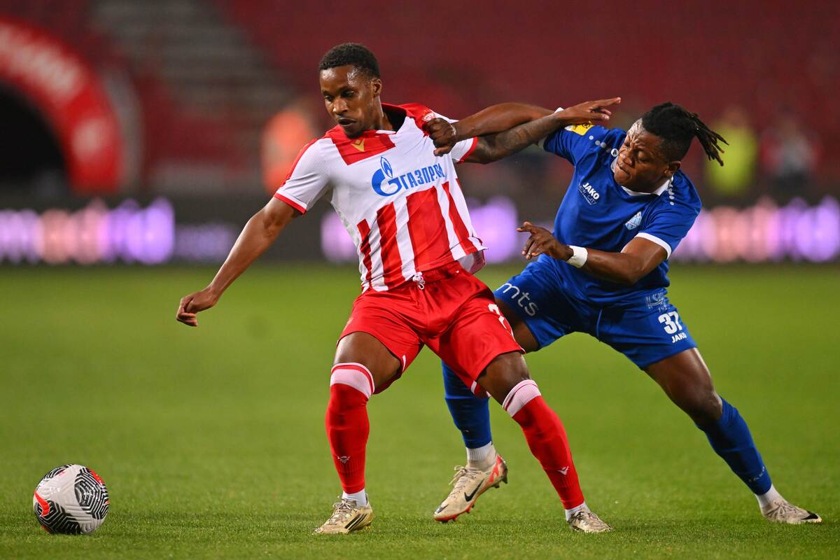 fudbaler Crvene zvezde na utakmici Superlige Prvenstva Srbije protiv Radnika Surdulica na stadionu Rajka Mitica, Beograd, 02.11.2025. godine Foto: Marko Metlas Fudbal, Crvena zvezda, Superliga Prvenstvo Srbije, Radnik Surdulica