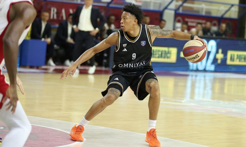MCKINLEY WRIGHT IV Mekinli Rajt, kosarkas Dubaia, na utakmici ABA lige protiv FMP Zeleznika, u hali FMP Arena. Beograd, 17.11.2025. foto: Ivica Veselinov / MN Press KOSARKA, BASKETBALL, ABA LIGA, ABA LEAGUE, FMP ZELEZNIK, DUBAI