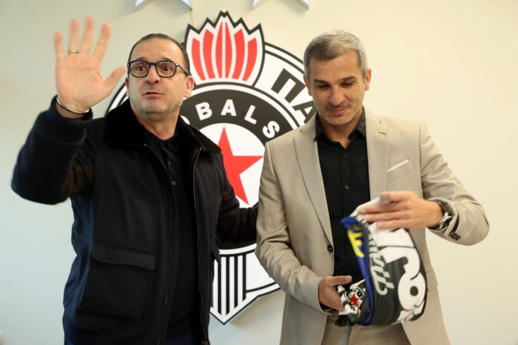 PREDRAG MIJATOVIC clan UO i NENAD STOJAKOVIC novi trener fudbaler Partizana na stadionu Partizana, Beograd 08.03.2025. godine Foto: MN PRESS Fudbal, Partizan