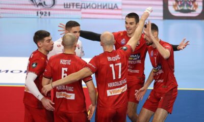 RADOST odbojkasa Radnickog na utakmici Superkupa Srbije protiv Partizana u Hali Sportova, Ruma 02.11.2025. godine Foto: Ivica Veselinov / MN PRESS ODBOJKA, VOLLEYBALL, SUPERKUP, RADNICKI KRAGUJEVAC, PARTIZAN