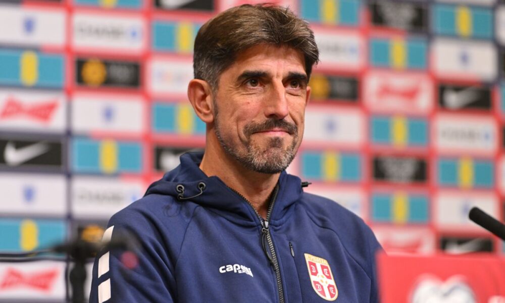 VELJKO PAUNOVIC selektor i trener fudbalera reprezentacije Srbije pres konferencija pred utakmicu kvalifikacija za FIFA Svetsko prvenstvo protiv Engleske na stadionu Vembli, London 12.12.2025. godine Foto: Marko Metlas Fudbal, Reprezentacija, Srbija, Engleska, Kvalifikacije za Svetsko prvenstvo, Pres konferencija