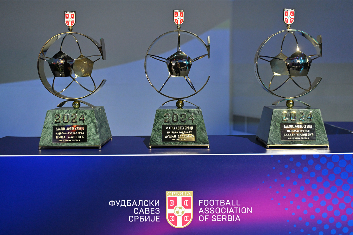 PEHARI na dodeli nagrada Fudbalskog saveza Srbije Zlatna lopta u Sava centru, Beograd 18.12.2024. godine Foto: Marko Metlas Fudbal, Srbija, Zlatna lopta 2024, Fudbalski savez Srbije