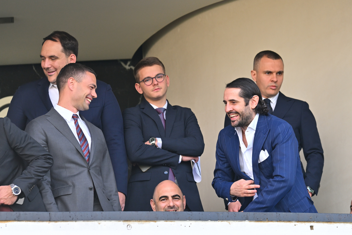 STEFAN BABOVIC i KOSTADIN TERZIC uprava fudbalera OFK Beograda na utakmici Superlige Prvenstva Srbije protiv Partizana na stadionu Partizana, Beograd 23.04.2025. godine Foto: Marko Metlas Fudbal, Partizan, Superliga Prvenstvo Srbije, OFK Beograd