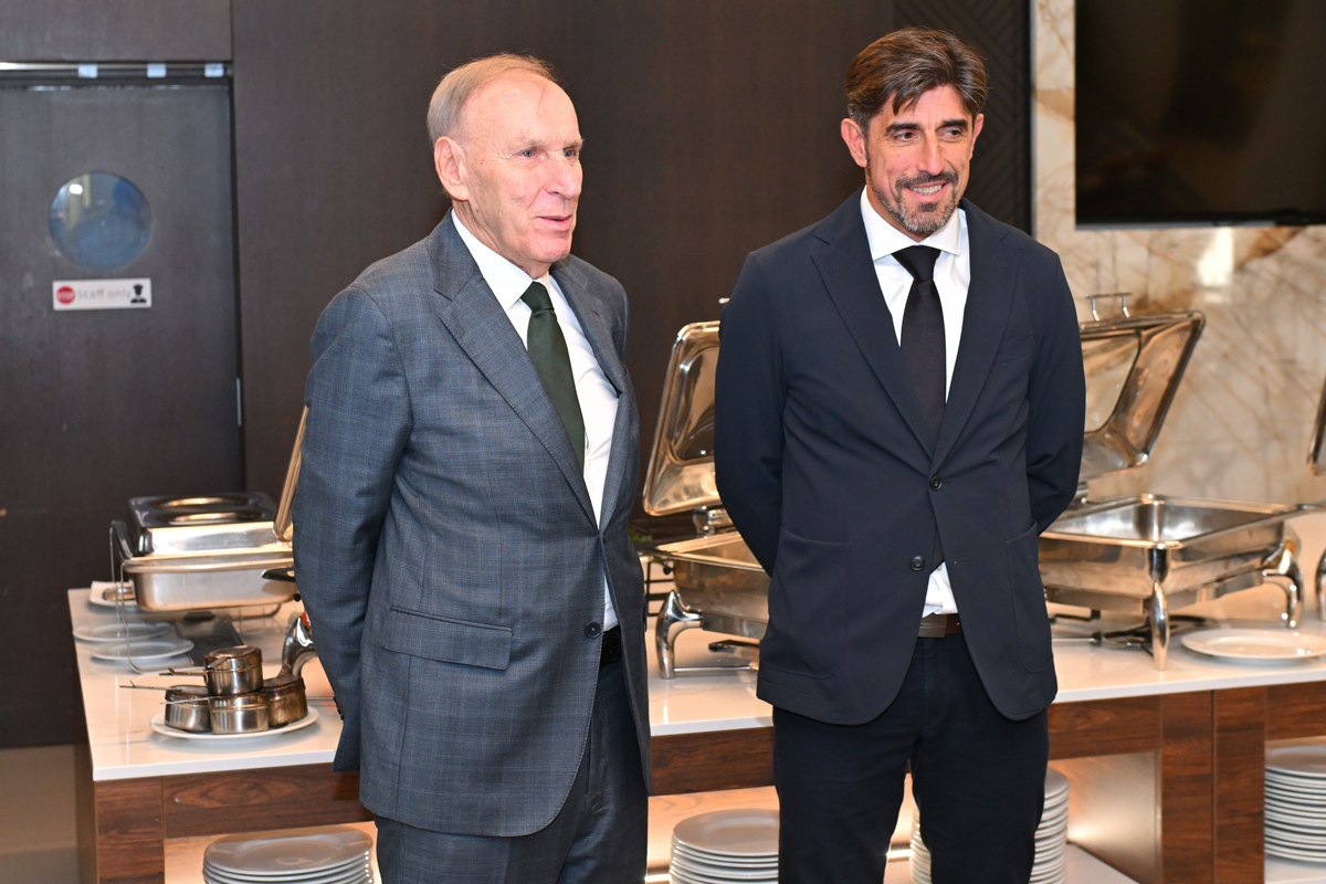 Dragan Džajić i selektor reprezentacije Srbije Veljko Paunović