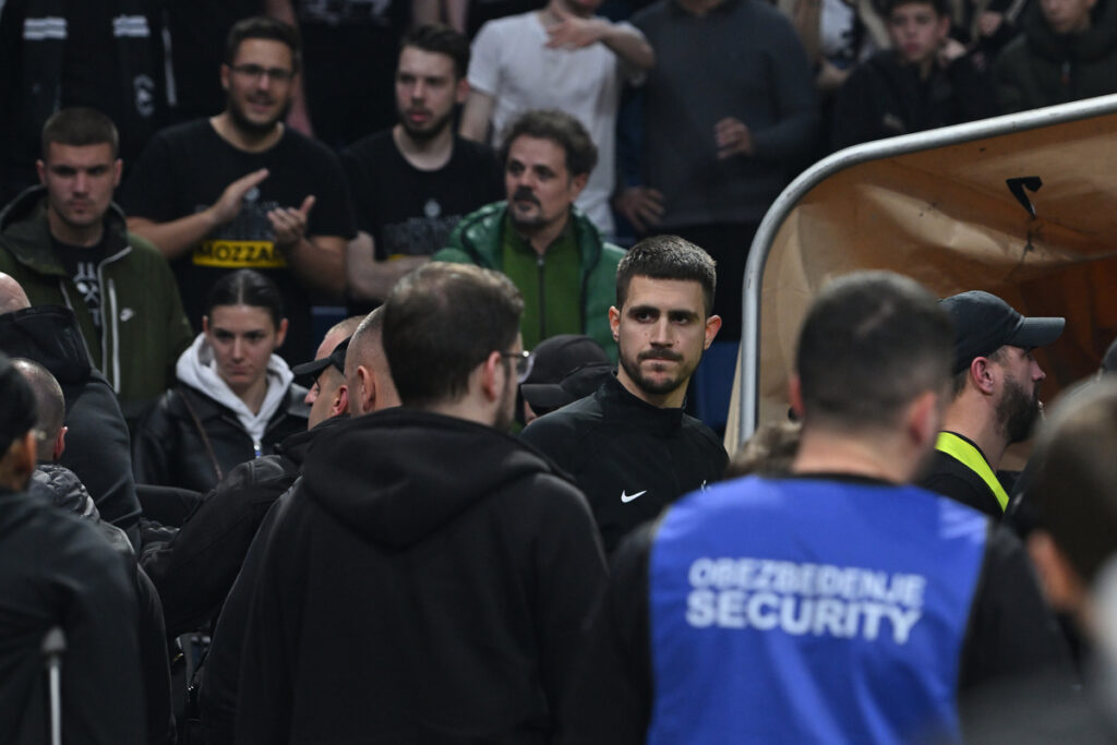 VANJA MARINKOVIC tuga kosarkasa Partizana na utakmici Evrolige protiv Fenerbahcea Istanbul u hali Beogradska arena, Beograd 21.11.2025. godine Foto: Marko Metlas Kosarka, Partizan, Evroliga, Fenerbahce Istanbul