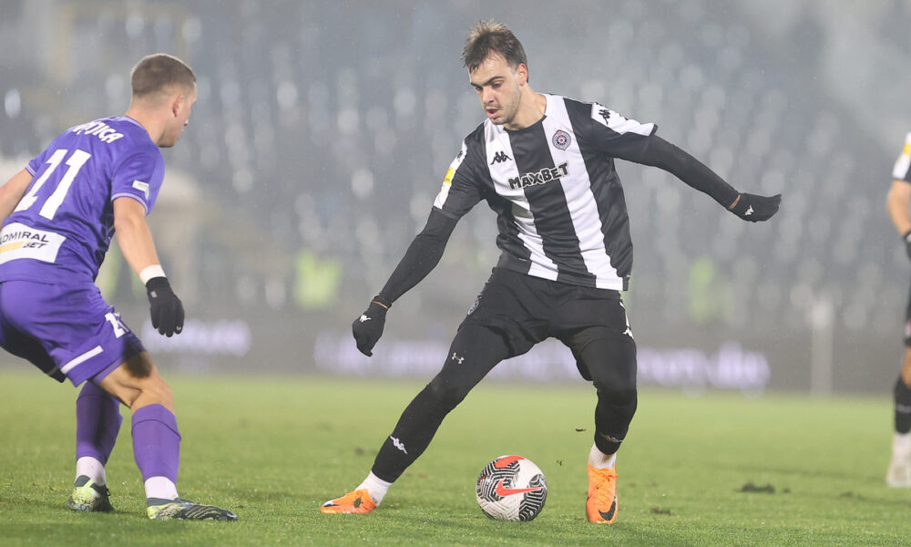 JOVAN MILOSEVIC fudbaler Partizana na utakmici Mocart Superlige Srbije protiv Javora na stadionu Partizana, Beograd 29.11.2025. godine Foto: Ivica Veselinov / MN PRESS FUDBAL, FOOTBALL, MOZZART SUPERLIGA, PRVENSTVO SRBIJE, NATIONAL CHAMPIONSHIP, PARTIZAN, FK JAVOR IVANJICA