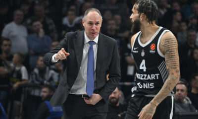 MIRKO OCOKOLJIC trener i DUANE WASHINGTON Dvejn Vasington kosarkas Partizana na utakmici Evrolige protiv Bajerna Minhen u hali Beogradska arena, Beograd 04.12.2025. godine Foto: Marko Metlas Kosarka, Partizan, Evroliga, Bajern Minhen