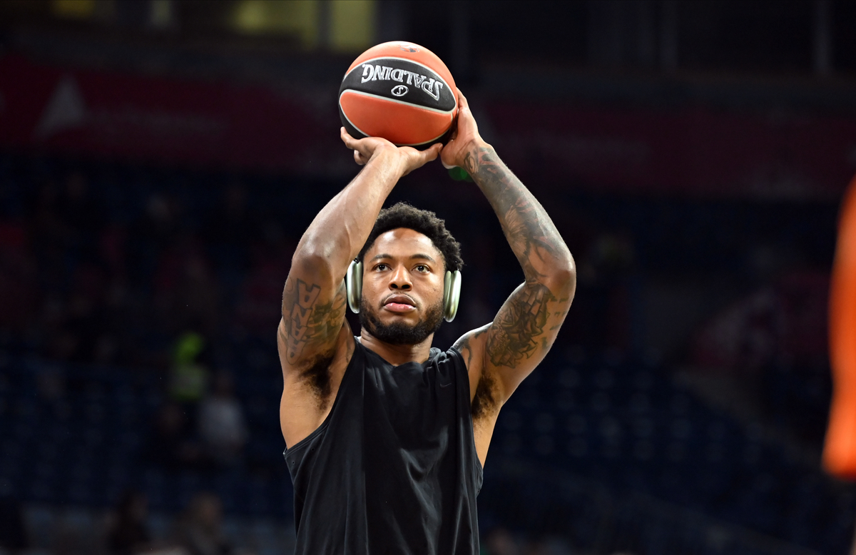 TYRIQUE JONES Tajrik Dzouns, kosarkas Partizana, na utakmici Evrolige protiv Virtusa, u Beogradskoj areni. Beograd, 17.12.2025. foto: Nebojsa Parausic Kosarka, Euroleague, Partizan, Virtus