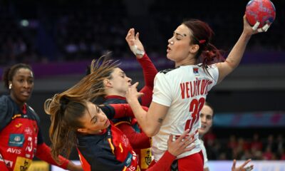 Serbia's Teodora Velickovic prepares to fire a shot during the women's handball World Championship match between Spain and Serbia in Dortmund, Germany, Tuesday, Dec. 2, 2025. (Federico Gambarini/dpa via AP)