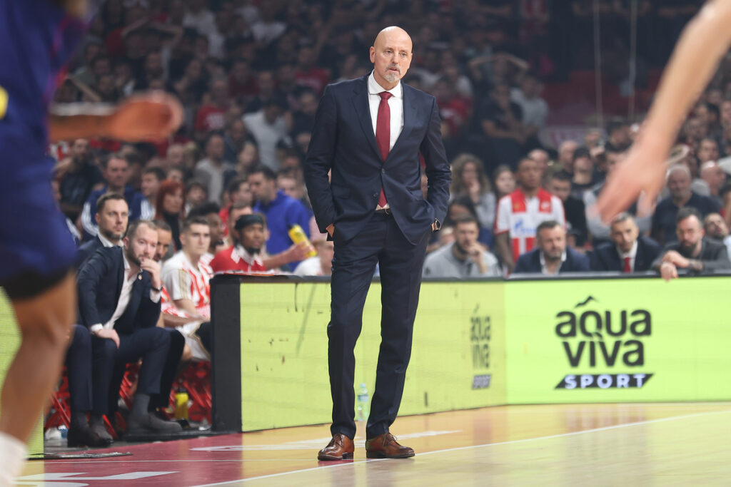 kosarkas Crvene Zvezde na utakmici Evrolige protiv Barselone u hali Beogradska Arena, Beograd 05.12.2025. godine Foto: Ivica Veselinov / MN PRESS KOSARKA, BASKETBALL, EVROLIGA, EUROLEAGUE, CRVENA ZVEZDA, BARCELONA, BARSELONA