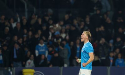 Napoli's Rasmus Hojlund celebrates after scoring the opening goal during the Serie A soccer match between Napoli and Juventus, in Naples, Italy, Sunday, Dec. 7, 2025. (Alessandro Garofalo/LaPresse via AP)