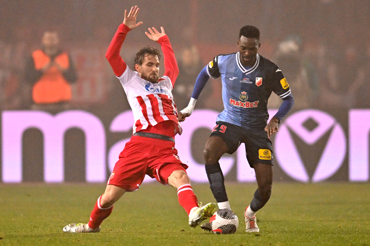 fudbaler Crvene zvezde na utakmici Superlige Prvenstva Srbije protiv Vojvodine Novi Sad na stadionu Rajka Mitica, Beograd, 07.12.2025. godine Foto: Marko Metlas Fudbal, Crvena zvezda, Superliga Prvenstvo Srbije, Vojvodina Novi Sad