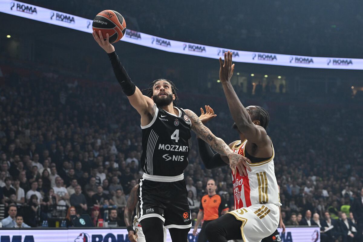 kosarkas Partizana na utakmici Evrolige protiv Crvene zvezde u hali Beogradska arena, Beograd 12.12.2025. godine Foto: Marko Metlas Kosarka, Partizan, Evroliga, Crvena zvezda