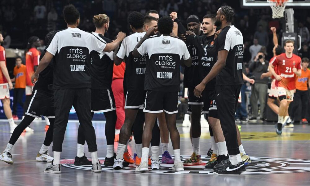 kosarkas Partizana na utakmici Evrolige protiv Bajerna Minhen u hali Beogradska arena, Beograd 04.12.2025. godine Foto: Marko Metlas Kosarka, Partizan, Evroliga, Bajern Minhen