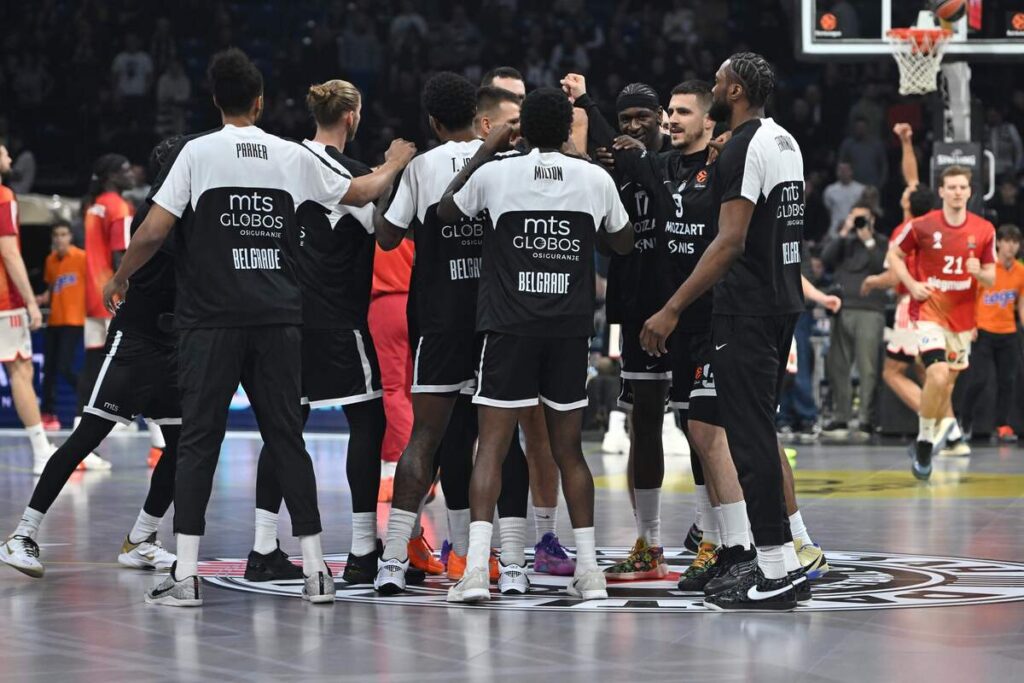 kosarkas Partizana na utakmici Evrolige protiv Bajerna Minhen u hali Beogradska arena, Beograd 04.12.2025. godine Foto: Marko Metlas
Kosarka, Partizan, Evroliga, Bajern Minhen