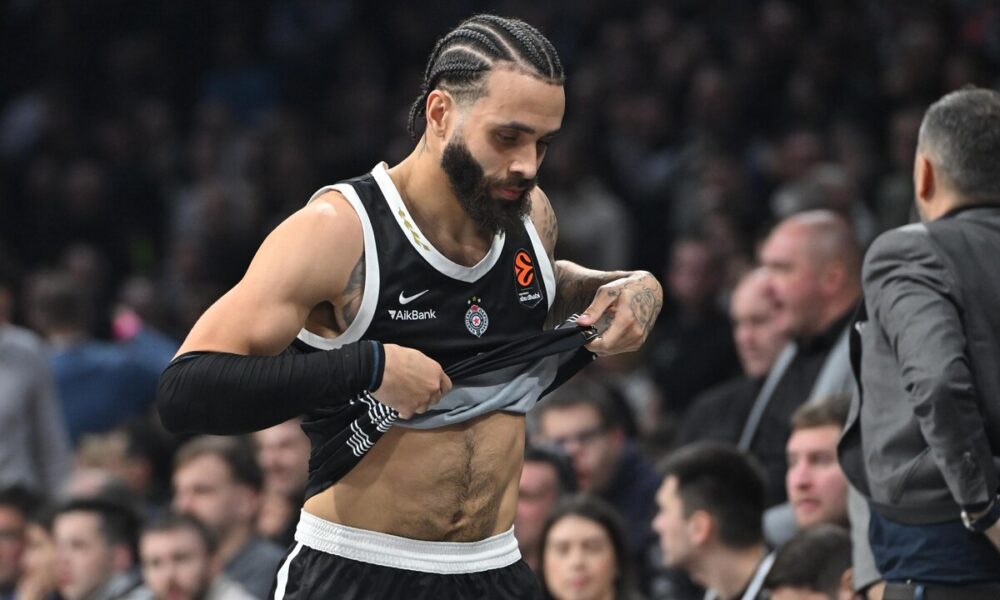 kosarkas Partizana na utakmici Evrolige protiv Makabija Tel Aviv u hali Beogradska arena, Beograd 26.12.2025. godine Foto: Marko Metlas Kosarka, Partizan, Evroliga, Makabi Tel Aviv