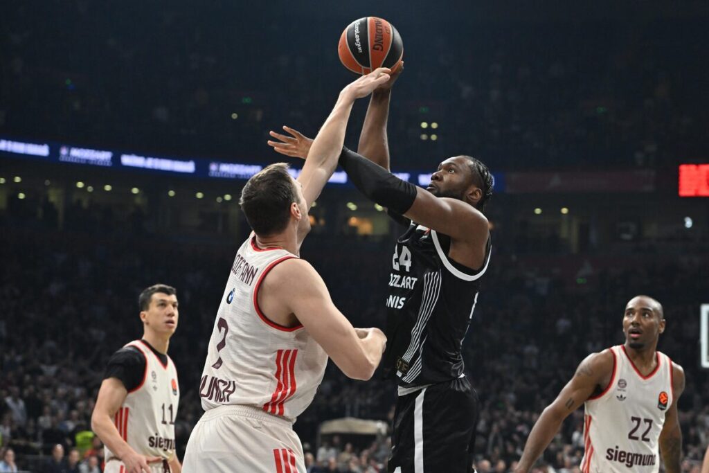 kosarkas Partizana na utakmici Evrolige protiv Bajerna Minhen u hali Beogradska arena, Beograd 04.12.2025. godine Foto: Marko Metlas Kosarka, Partizan, Evroliga, Bajern Minhen