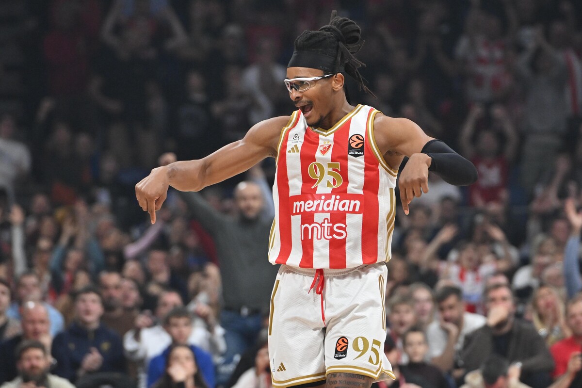 kosarkas Crvene zvezde na utakmici Evrolige protiv Virtusa Bolonja u hali Beogradska arena, Beograd 19.12.2025. godine Foto: Marko Metlas Kosarka, Crvena zvezda, Evroliga, Virtus Bolonja