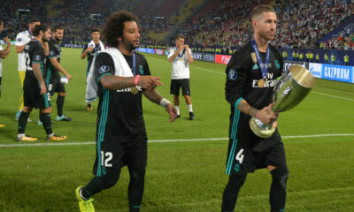 MARCELO i SERGIO RAMOS fudbaleri Reala Madrid sa peharom na utakmici UEFA Super Kupa protiv Mancester Junajteda na stadionu Filip II Makedonski, Skoplje 09.08.2017. godine Foto: PS / MN PRESS PHOTO Fudbal, Mancester Junajted, Real Madrid, UEFA Super Kup