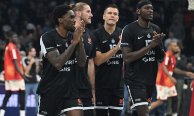 SHAKE MILTON Sejk Milton, DYLAN OSETKOWSKI Dilan Osetkovski, ARIJAN LAKIC, ISAAC BONGA Ajzak Bonga kosarkasi Partizana na utakmici Evrolige protiv Bajerna Minhen u hali Beogradska arena, Beograd 04.12.2025. godine Foto: Marko Metlas Kosarka, Partizan, Evroliga, Bajern Minhen