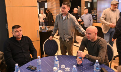 RADOVAN CURCIC, SASA ZDJELAR, IGOR BONDZULIC obnova trenerskih licenci Udruzenja trenera Srbije u hotelu M, Beograd 22.12.2025. godine Foto: Marko Metlas Fudbal, Srbija, Trenerske licence, Udruzenje trenera Srbije